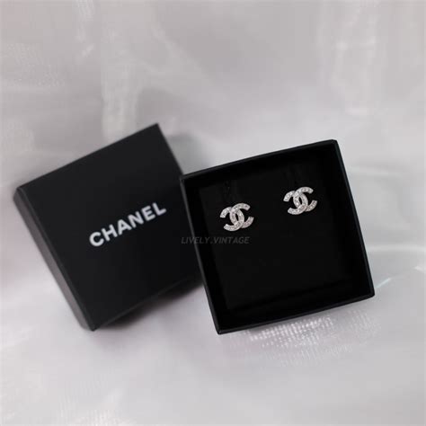 vintage chanel 耳環|CHANEL.